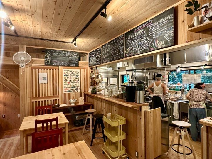 Inside Banyan Kitchen